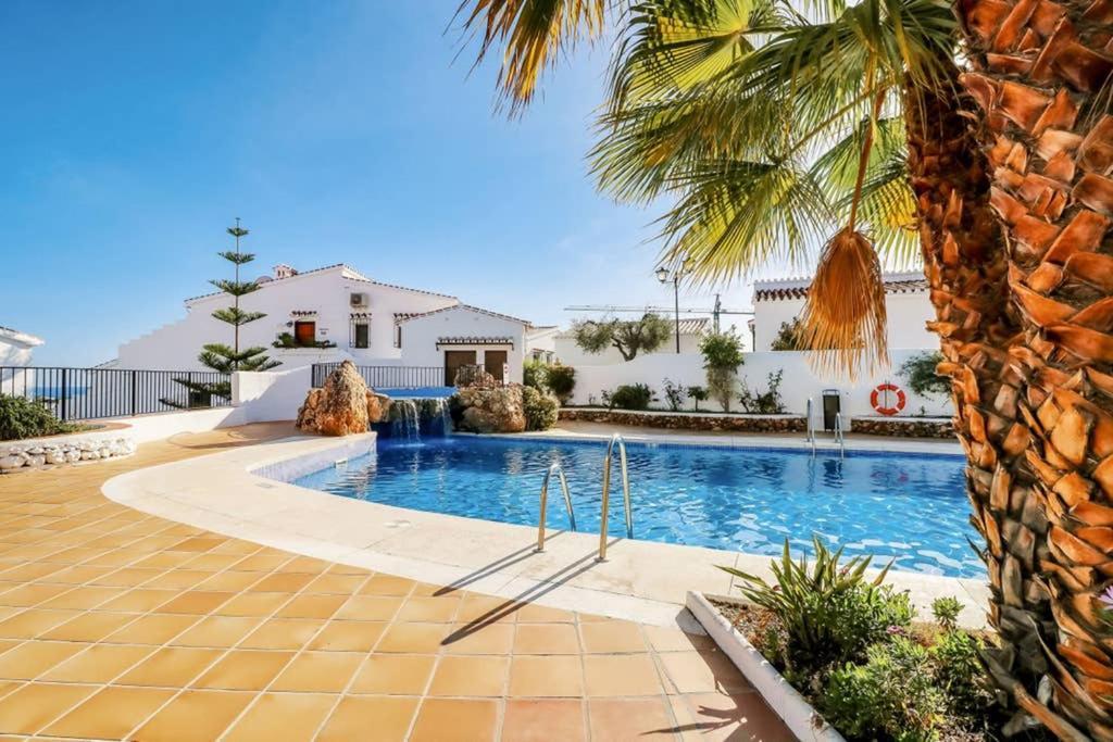 Capistrano Village, 1 Bedroom + Free Wi-Fi Nerja Extérieur photo